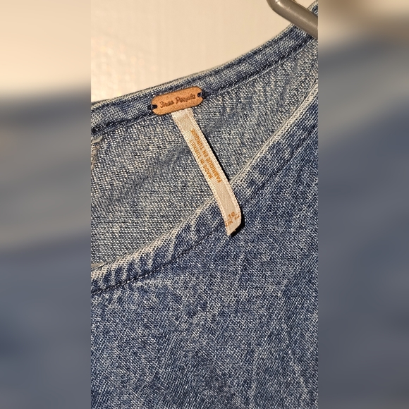 2/$40 Size 10 Free People Brand Jean Dress - Picture 2 of 4